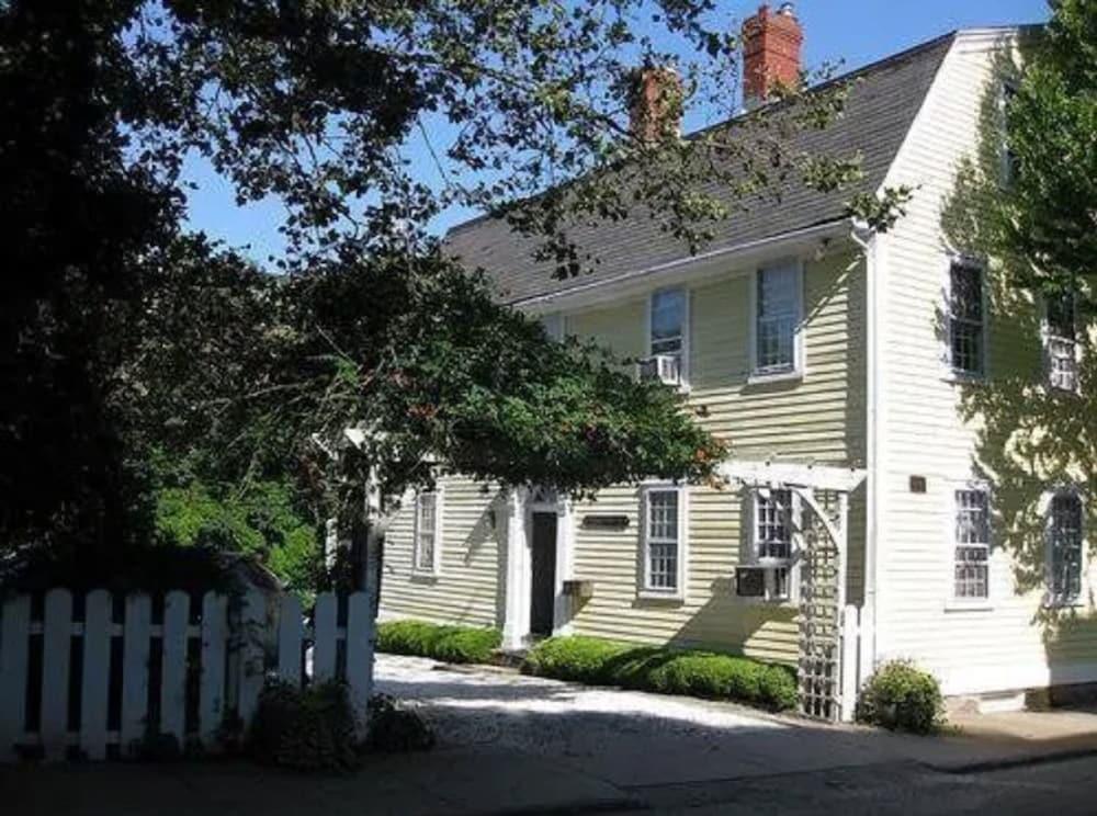 Admiral Farragut Inn Newport Exteriér fotografie